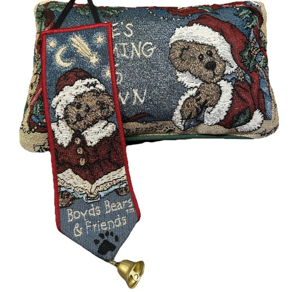 Boyds Bears Holiday Pillow and Wall Hanging - Red and Blue